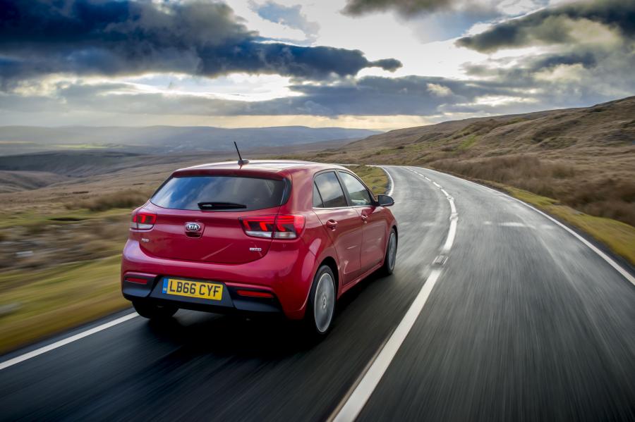  Kia Rio First Edition 2017 года  (UK) (фото 28 из 70)